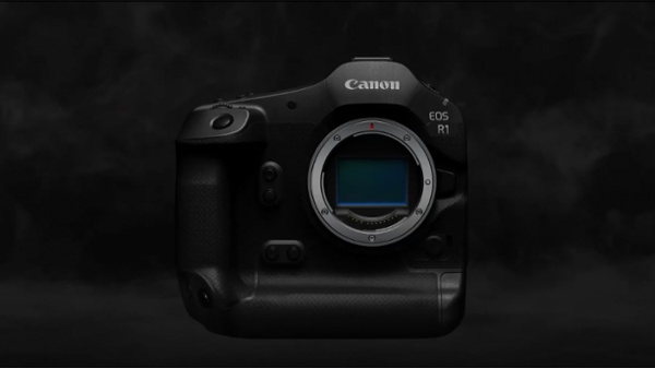 Canon's flagship EOS R1 is spotted in the wild