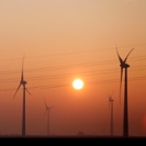 Utility strikes deal to own 70% stake in Okla. wind farm
