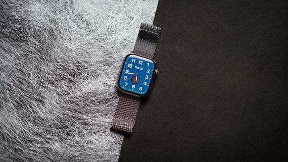Android smartwatches still suck, so I’m sticking with the Apple Watch