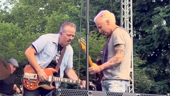 Watch Mike McCready share solo duties with Jason Isbell in an epic guitar duel – on a 1960 Fender Stratocaster he borrowed from Isbell