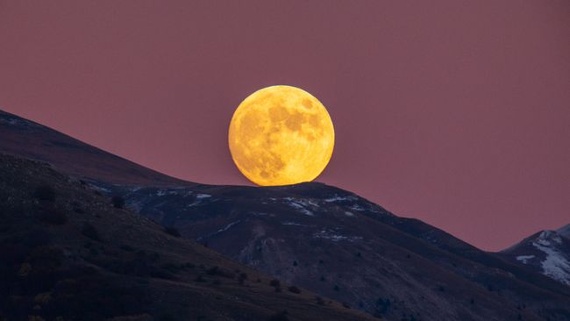 The Full Beaver Moon rises tonight, the next-to-last of 2023