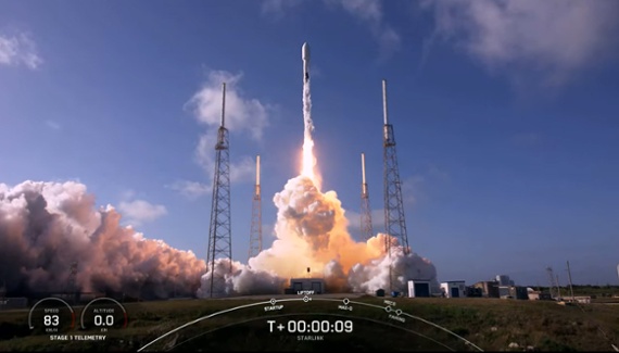 SpaceX launches Starlink satellites on 'American broomstick'