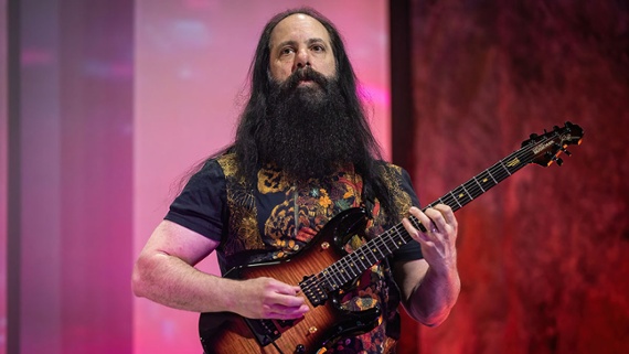 5 scorching shred skills you can learn from John Petrucci