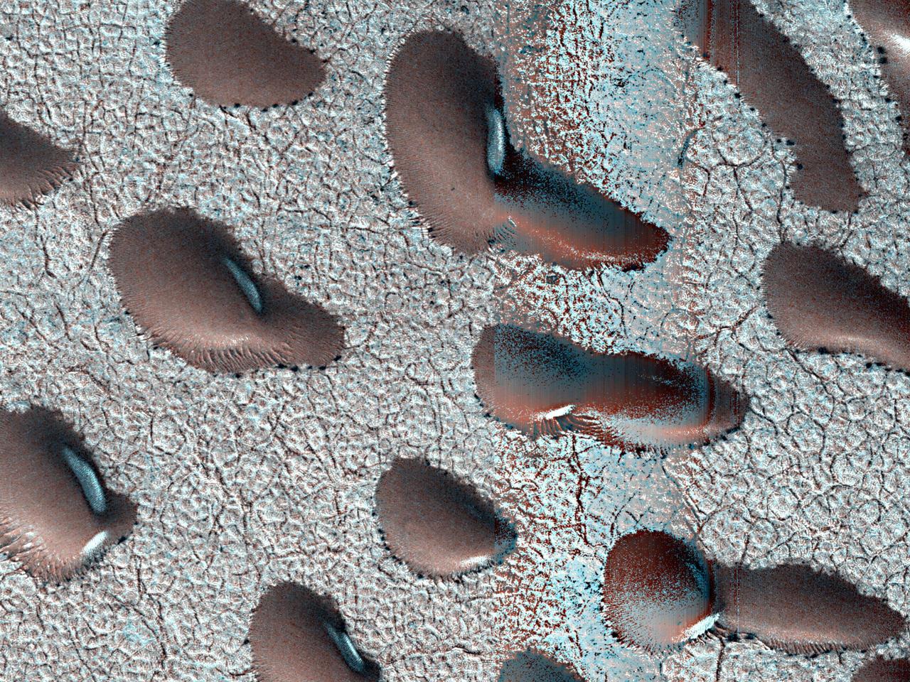 Mars orbiters witness 'winter wonderland' on Red Planet