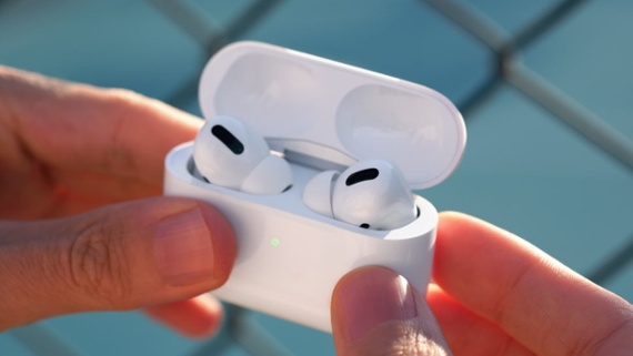 Don't throw out those dead AirPods just yet