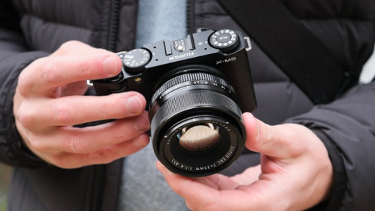 Fujifilm X-M5 review: a pocket-sized powerhouse of a vlogging camera