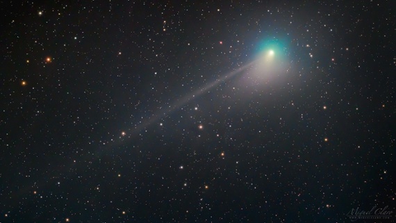 Comet C/2022 E3 (ZTF) shines bright while close to the sun
