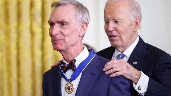 Bill Nye awarded Presidential Medal of Freedom