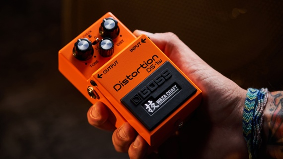 Boss has finally dropped the Waza Craft we’ve all been waiting for – the DS-1W Distortion