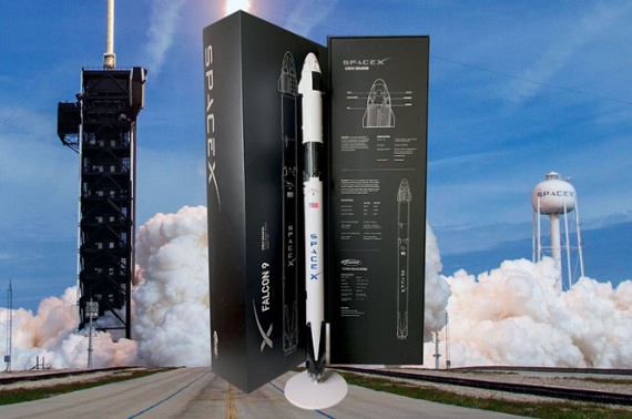 Estes launches SpaceX Falcon 9 as new fly and display model rocket
