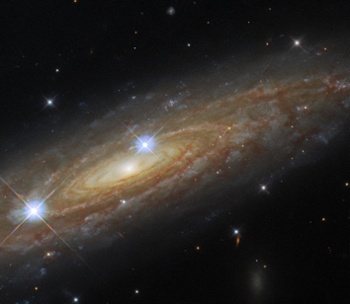 Hubble telescope shows the sparkling side of a spiral galaxy