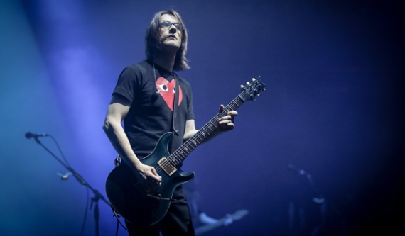 Steven Wilson: "If you play something really fast, it doesn’t really convey emotion; it just reduces guitar playing to an Olympic sport"