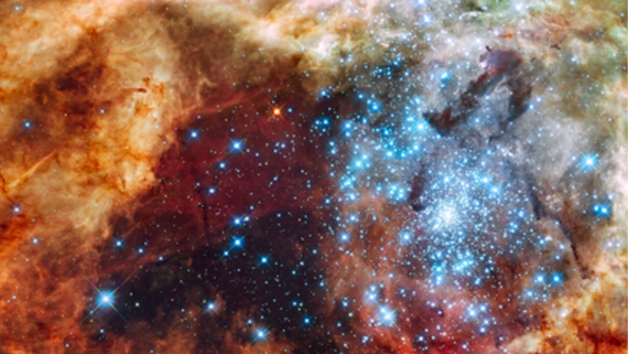 Hubble finds cosmic Easter eggs - 500 blue and red stars