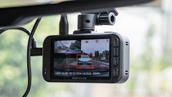 Miofive S1 Ultra review: A flagship dash cam that records 4K front and rear review