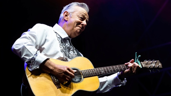 “You can’t fool people, so don’t fool yourself”: Tommy Emmanuel shares his top tips for guitarists