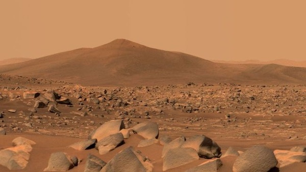 NASA's Mars plans need 'paradigm shifts' to succeed