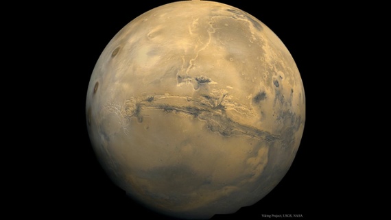 How can astronauts explore Mars' Grand Canyon, Valles Marineris