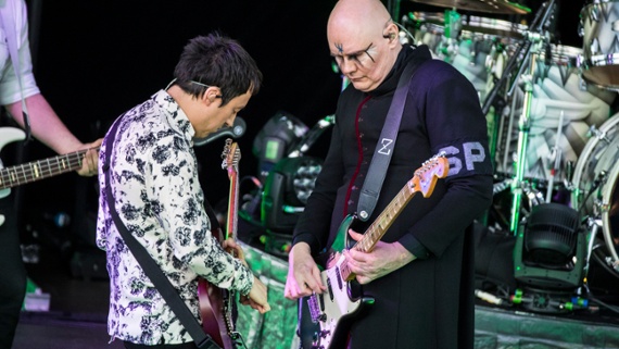 “I’ve decided to leave the band to explore a slightly different path”: Jeff Schroeder has left The Smashing Pumpkins after 15 years