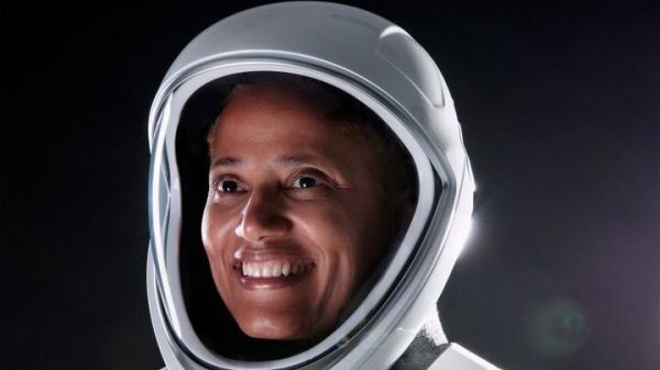 Sian Proctor makes history with Inspiration4 as first-ever Black female spacecraft pilot