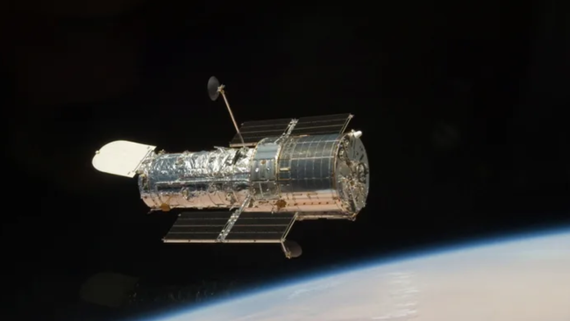 Hubble Space Telescope pauses science for gyroscope issue
