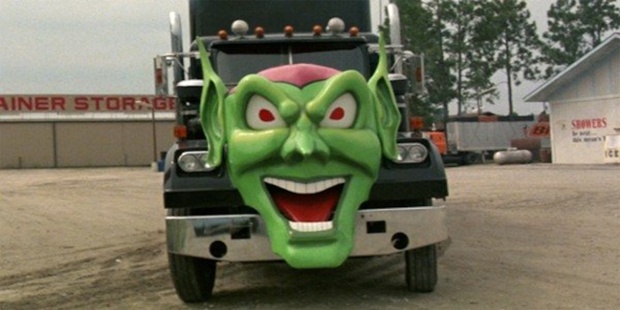 Adapting Stephen King's Trucks: 1986's Maximum Overdrive Has Stephen King Take The Wheel
