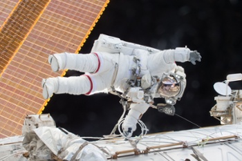 NASA scientists consider the health risks of space travel