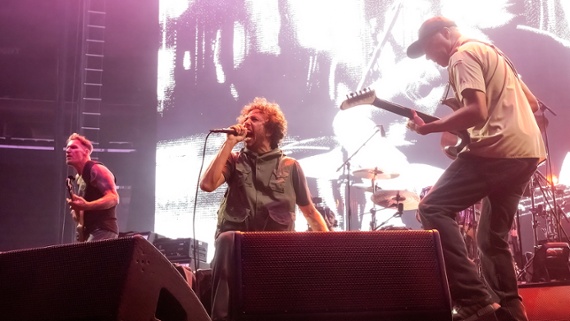 Rage Against the Machine cancel their 2023 North American tour dates following Zack de la Rocha's Achilles tendon tear