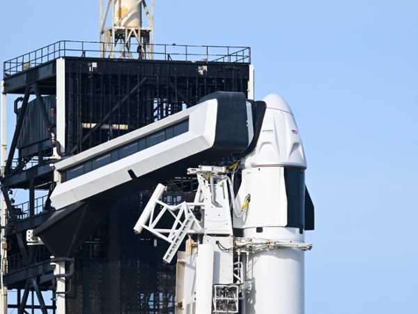 SpaceX delays launch of private Ax-3 astronaut mission