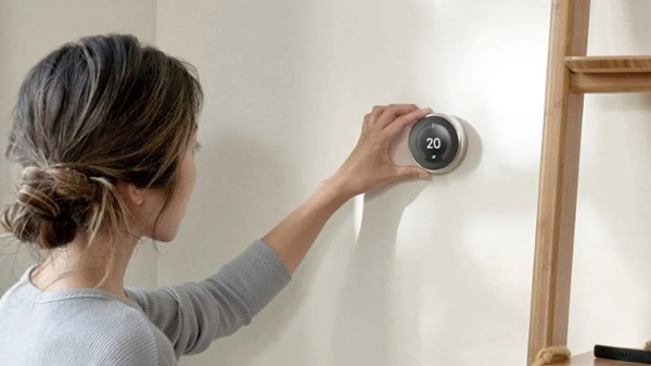 Google's next Nest thermostat has leaked again