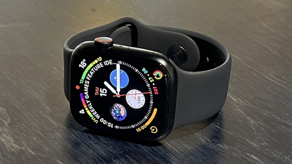 Future Apple Watch models could have built-in cameras
