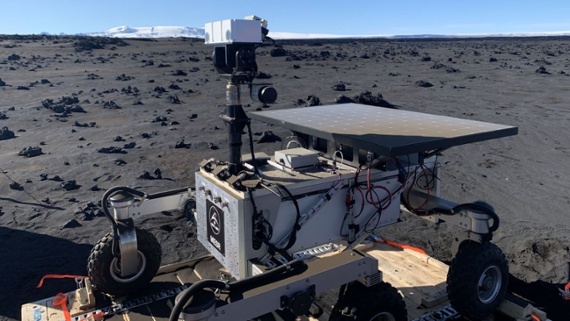 Mars rover and drone prototypes brave strong Iceland winds in analog test