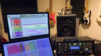 William Wittman Maxes Monitoring with ORIA Mini