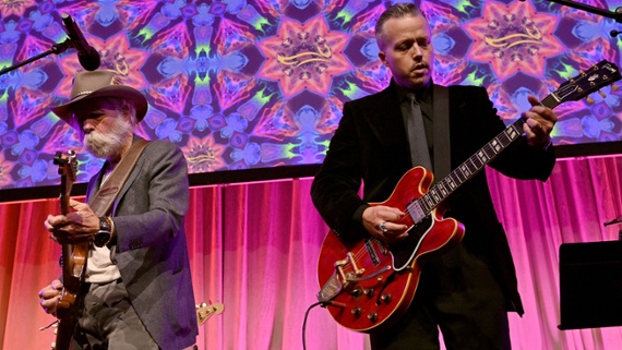 “McFly vibes from that 345!” Watch Jason Isbell and Bob Weir perform Johnny B. Goode for Michael J. Fox, as Isbell tips his cap to the famously inaccurate Back to the Future guitar – the Gibson ES-345