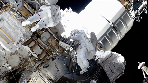 NASA astronauts complete 4th-ever all-female spacewalk