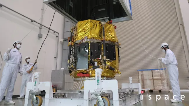 Private Japanese moon lander arrives at launch site