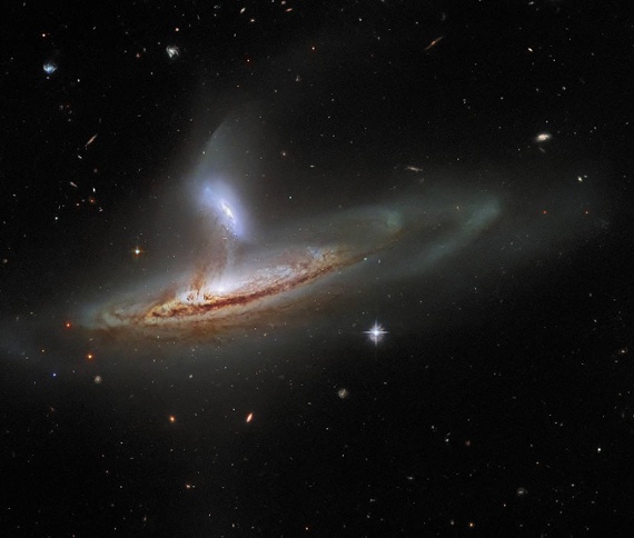 Hubble Space Telescope captures impossible shot of 'dancing galaxies'