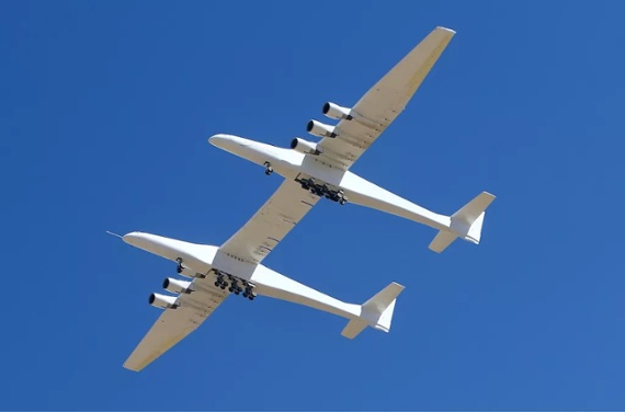 Stratolaunch's Roc soars again: World's biggest plane aces 4th test flight