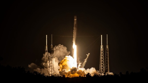 SpaceX launches 22 Starlink satellites, lands rocket at sea