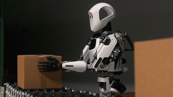 NASA wants humanoid bots to help explore the moon, Mars