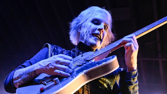 John 5 shares his love of instrumental guitar music and names his favorites