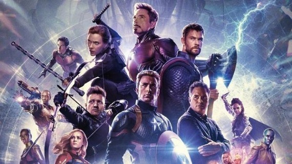 Zack Snyder Comments On The Russo Brothers Returning To Marvel For The Next Two Avengers Movies