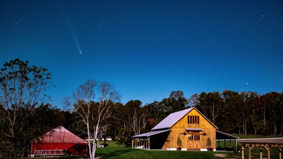 Comet A3 is still visible in the sky, but not for long