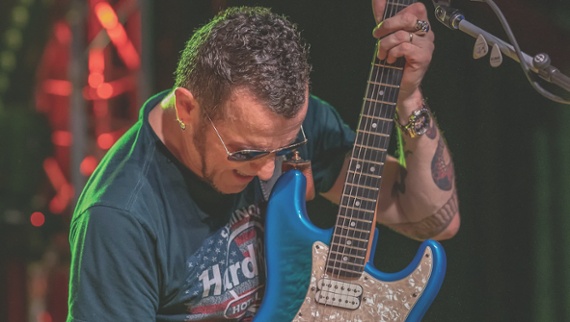 "This is what separates the pros from the Joes..." Gary Hoey's top 5 tips for guitarists (and a bonus tip from Steve Morse)