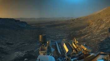 NASA's Curiosity rover shares spectacular views of Mars (photos)