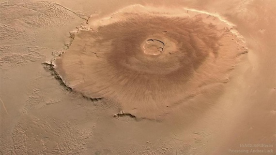 Giant Mars mountain may once have been a volcanic island