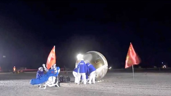 Shenzhou 18 astronauts return to Earth after 6 months