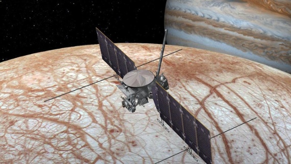 NASA probe gets gear to probe ocean moon of Jupiter