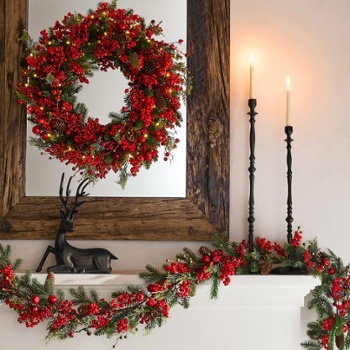 Lit Mixed Berries Wreath & Garland
POTTERY BARN