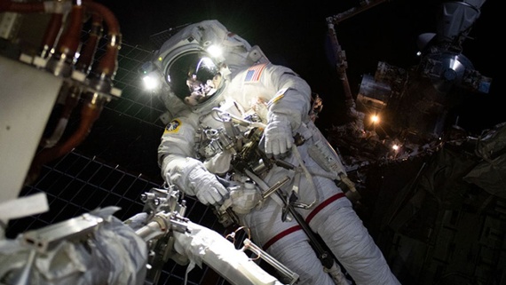 Russian space debris cancels US spacewalk