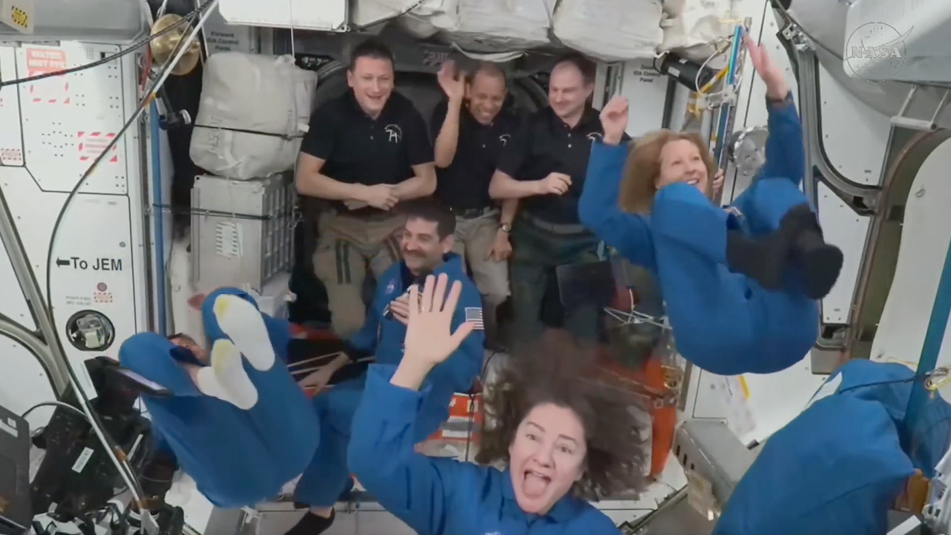 A Valentine's Day docking at the ISS!